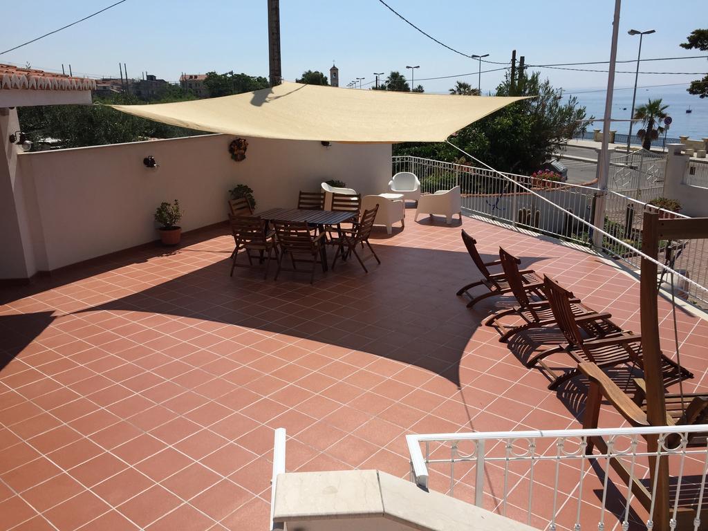 B&B Villa Sul Mare Мелито-ди-Порто-Сальво Экстерьер фото